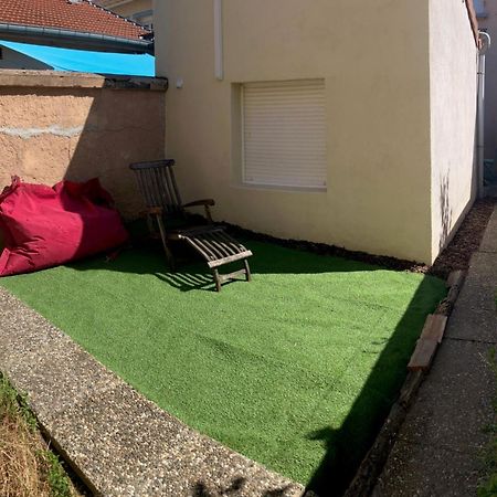 Jolie, Cozy, Confortable Maison De Ville Au Calme A 5Min Du Centre De Verdun, Parking Devant La Maison Belleville-Sur-Meuse Экстерьер фото